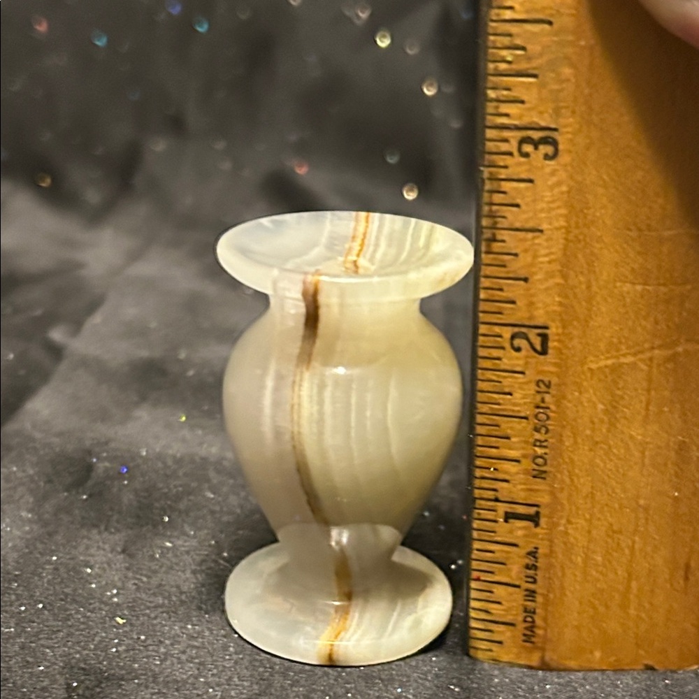 Vintage Onyx Marble Carved Natural Stone MINI Vase - Picture 9 of 9